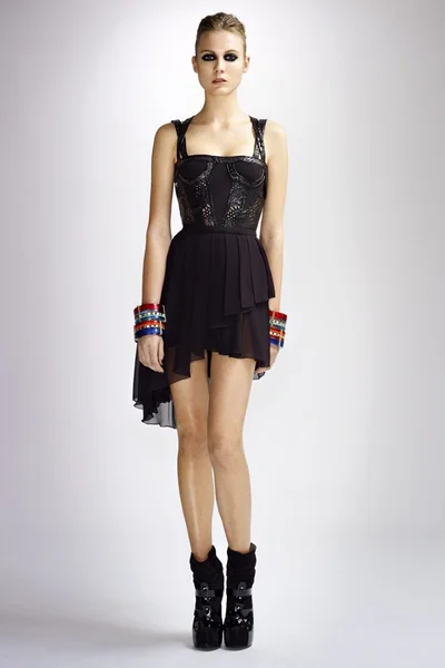 Look 16